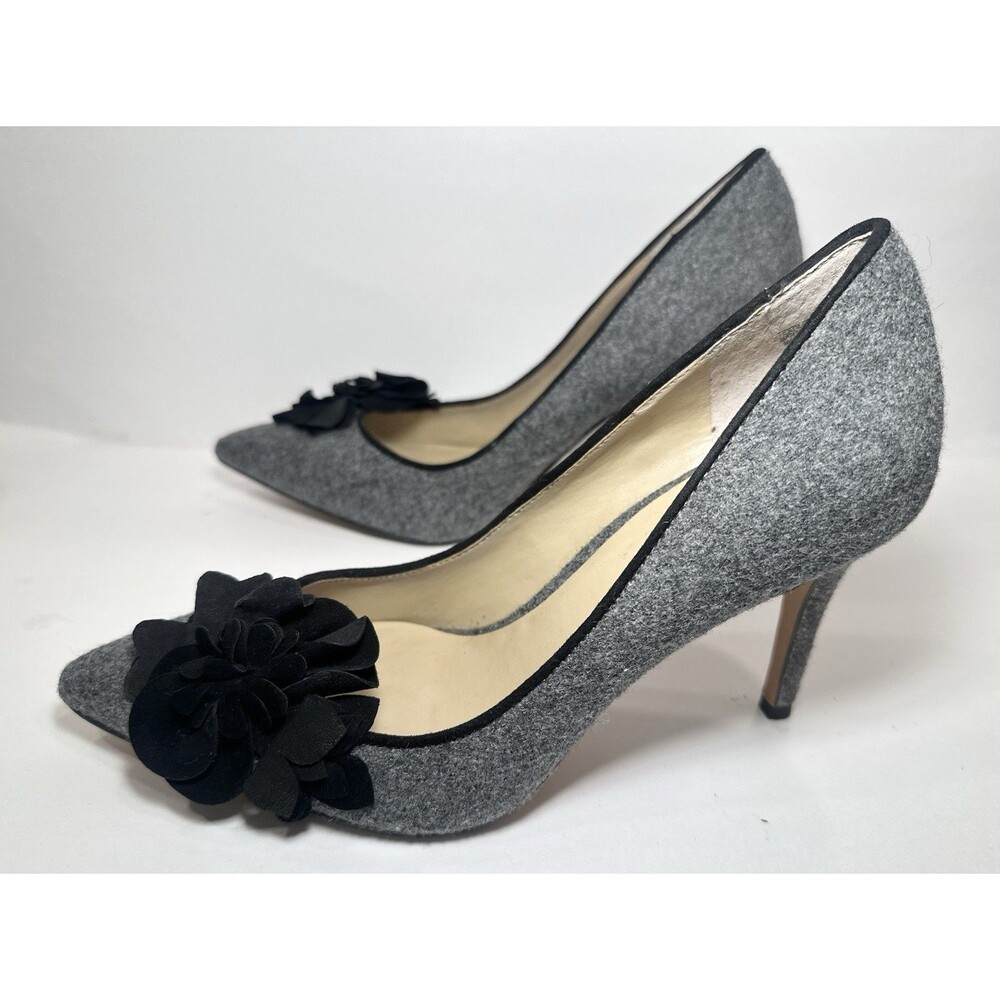 Ann Taylor Gray Wool Pointed Toe Pumps Floral Appliqué Heels Size 6